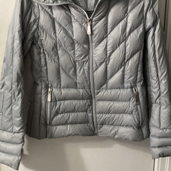 Vince Camuto down jacket size M - Picture 4 of 5